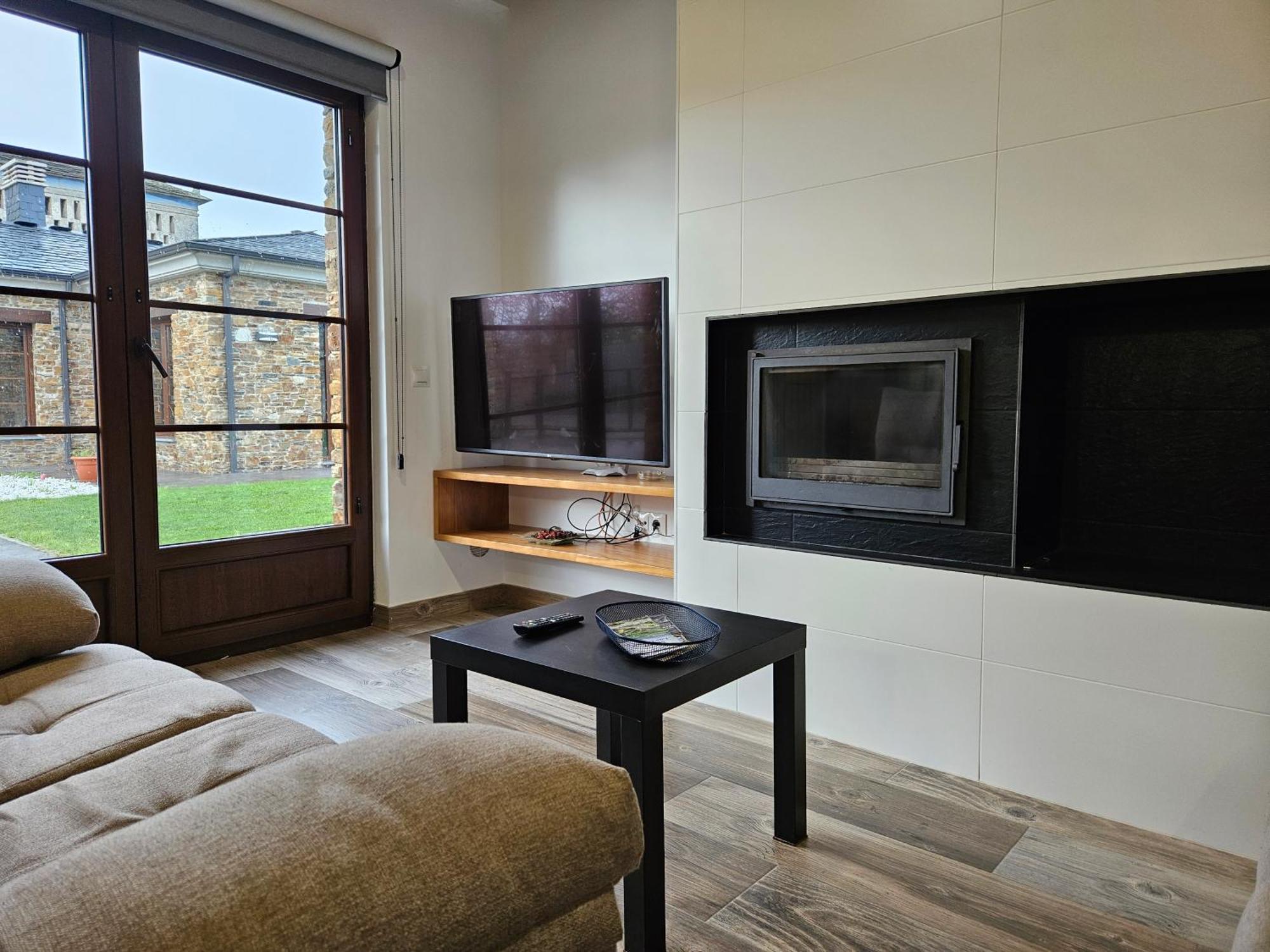 Apartamentos Rurales Lola Penarronda Castropol Zewnętrze zdjęcie